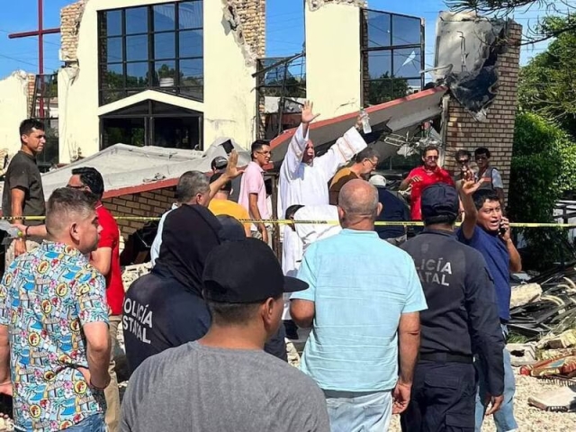 Colapsa techo en Iglesia en Ciudad Madero, Tamaulipas