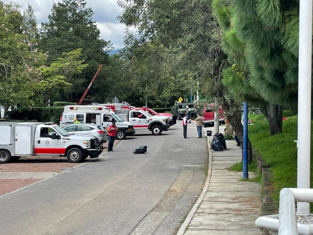 Investigan explosión de bombas caseras en la UAEM