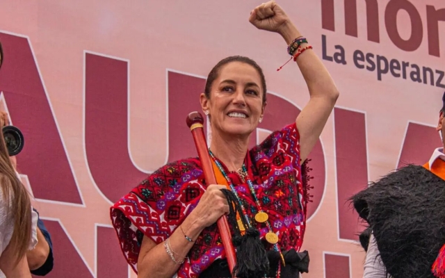 Claudia Sheinbaum recibe bastón de mando en Chiapas