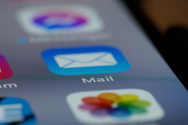 SAT alerta sobre correos falsos y ofrece herramientas para identificarlos