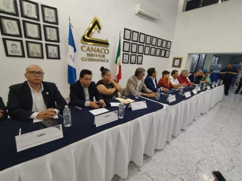 No hay divisi&oacute;n en Consejo Empresarial: Hurtado 