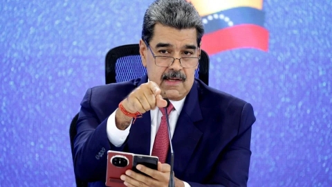 Maduro pide a Trinidad y Tobago evitar guerra en el Caribe tras despliegue estadounidense