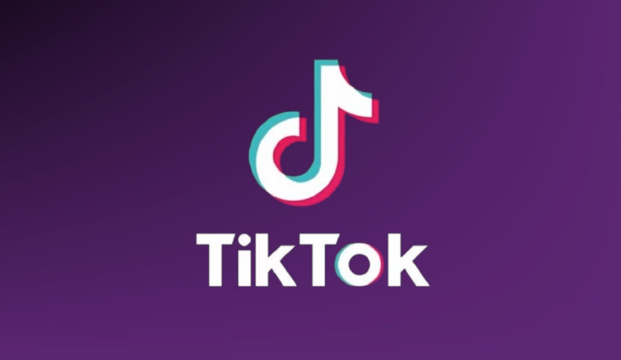 TikTok prueba reseñas de lugares al estilo Google Maps