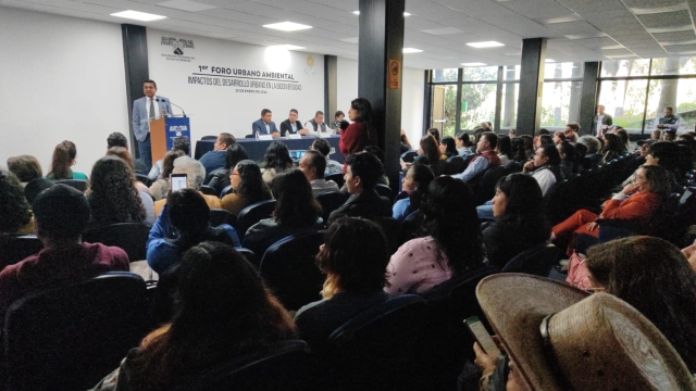 Inició primer foro urbano ambiental en UAEM