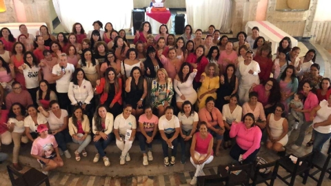 Las &ldquo;Nenis&rdquo; han conformado una red que est&aacute; integrada por miles de mujeres emprendedoras de todo el estado.