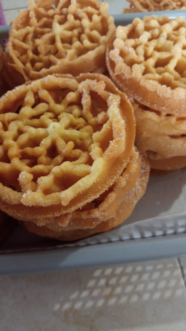 Sólo vende los buñuelos en días festivos