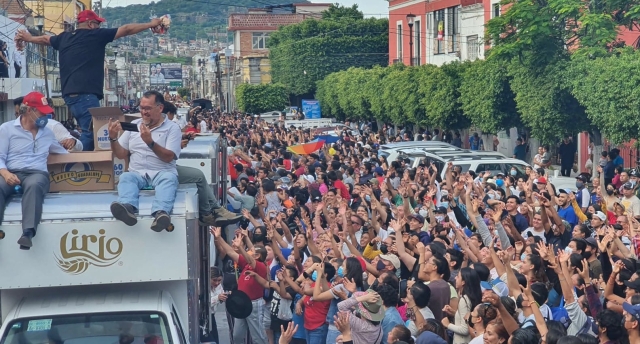 ¿Lluvia de pan? Asiste a este tradicional evento en Guanajuato