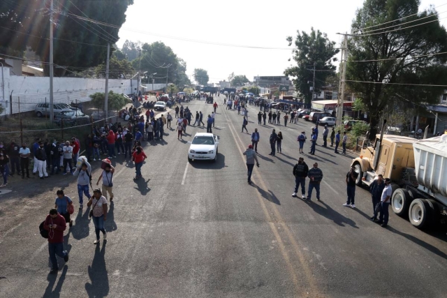 El percance que sufrió la empresa obligó a un desalojo de los trabajadores.