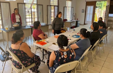 Las mujeres podrán recibir capacitación de manera gratuita con todo e insumos, para elaborar productos que les dejen ganancia.  