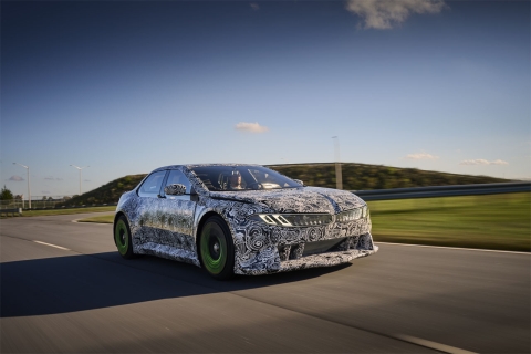 BMW revoluciona la conducción eléctrica con “Heart of Joy”