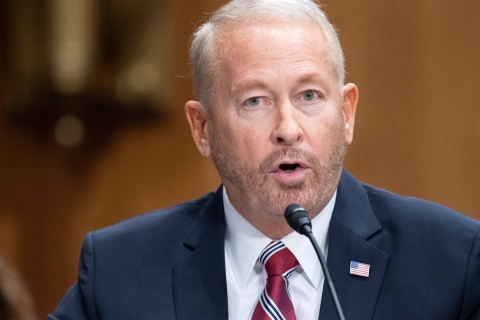 Embajador de EU entrega credenciales y destaca cooperación con Sheinbaum