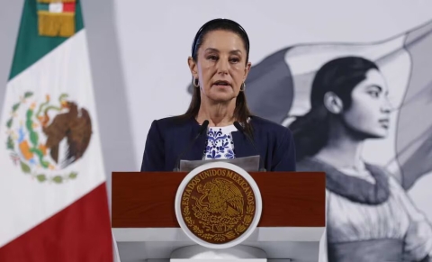 Sheinbaum critica propaganda de Estados Unidos sobre migración en medios mexicanos