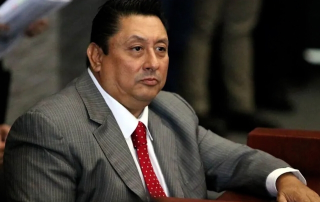 Uriel Carmona no descarta dejar Fiscalía de Morelos; afirma que no hay rencores