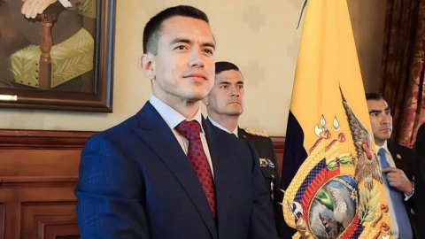 Ecuador impone a México arancel del 27% en importaciones