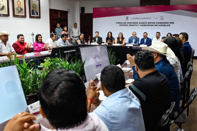 El gobernador Cuauhtémoc Blanco firmó un convenio marco con la Sedatu por 775 millones de pesos para rehabilitar unidades deportivas en 24 demarcaciones.