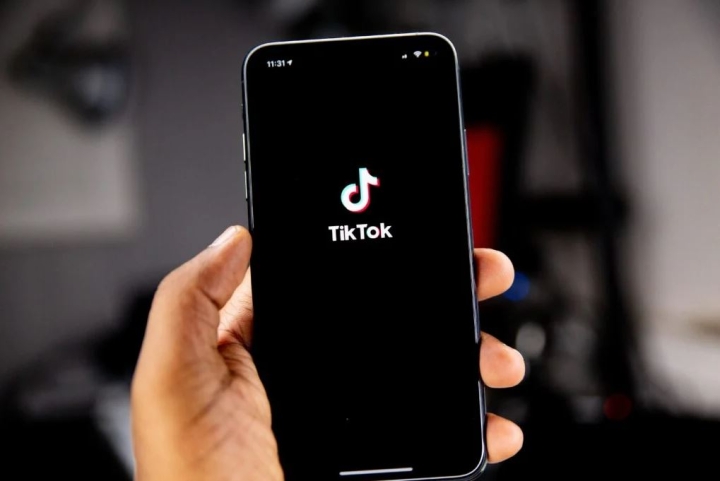 Revelan cómo funciona el algoritmo de TikTok para mantenernos enganchados