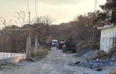 Las víctimas quedaron sin vida en una calle de terracería.