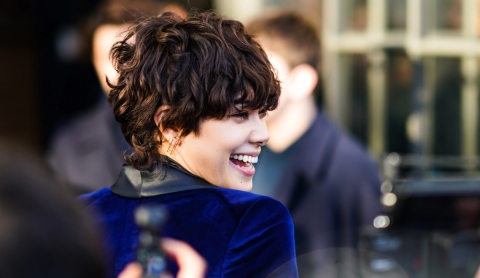 El &#039;bixie curly&#039;: una opción fresca y práctica para cabello rizado