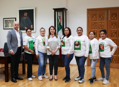 Reconoce gobernadora Margarita Gonz&aacute;lez Saravia labor humanitaria de Buscadoras del Sur de Morelos