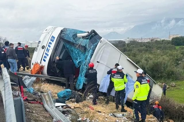 Mueren 16 personas en dos accidentes de tr&aacute;fico en Turqu&iacute;a