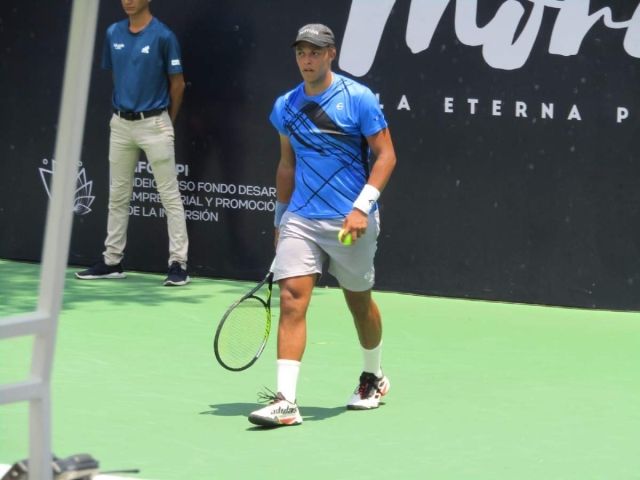 En dos sets, el tenista de Gran Bretaña venció al sudamericano Roberto Quiroz.