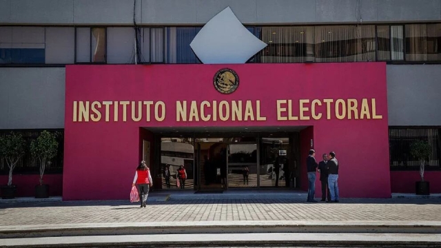 INE aprueba tres debates presidenciales
