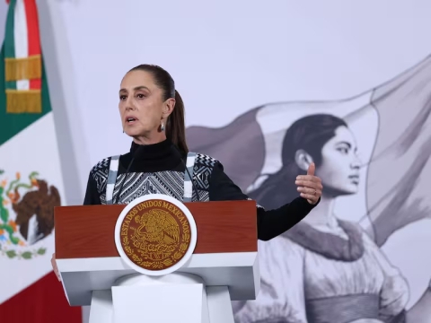 Sheinbaum sobre env&iacute;os de petr&oacute;leo a Cuba: 'Pemex toma sus decisiones'