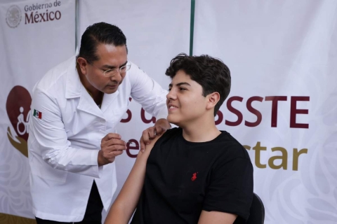 Se aplicaron 1.5 millones de dosis en el primer ejercicio en el país, dio a conocer la Secretaría de Salud. 