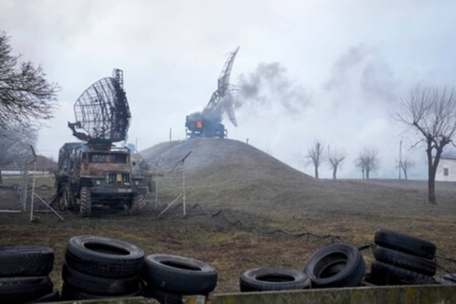 Tropas rusas toman control de la central nuclear de Chernóbil