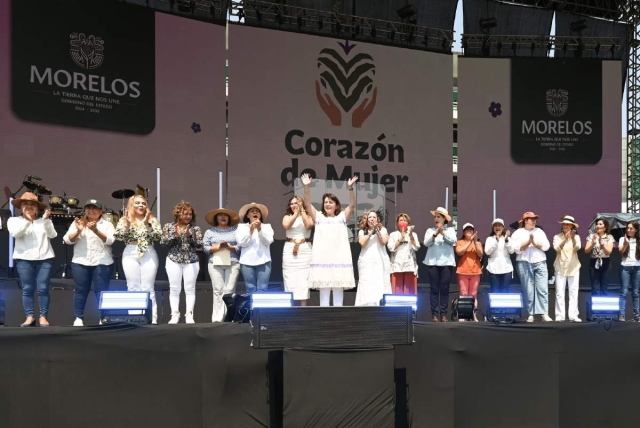 La estrategia tiene como objetivo reconocer, empoderar y respaldar a las mujeres morelenses fortaleciendo su autonomía y calidad de vida, subrayó la titular del Ejecutivo estatal, Margarita González Saravia, en el estadio Agustín “Coruco” Díaz este sábado.