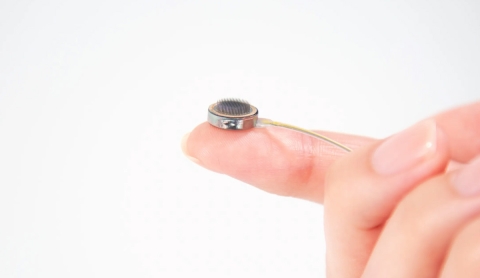 Paradromics prueba con éxito un implante cerebral en un humano