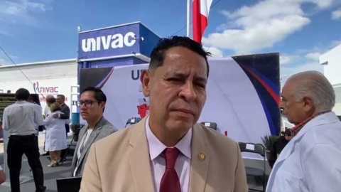 Flores Bustamante plantea que la ciudadan&iacute;a defina ajustes en el Congreso federal