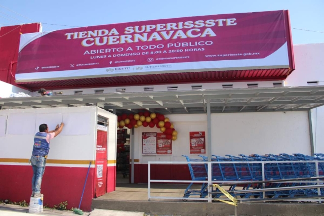  La mañana de ayer fue inaugurada la tienda que se ubica en la calle Cuauhtemotzin de Cuernavaca.