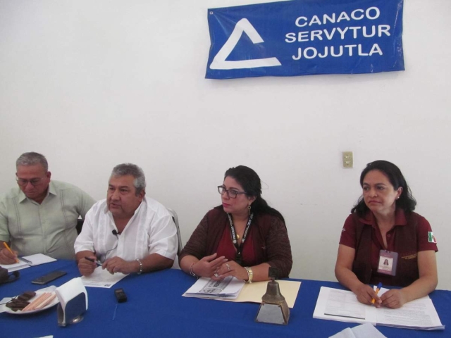 Todas las personas que manejen básculas en municipios de la región sur podrán realizar el trámite en la Canaco Jojutla, con lo se evitarán la ida a Cuernavaca y además con la garantía en la calibración.