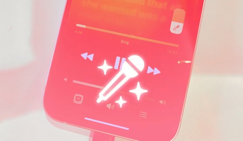 Apple presenta su propio karaoke con iPhone como micrófono en la WWDC 2025