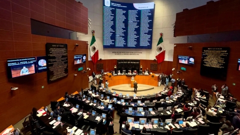 Senado aprueba reforma a la Ley de Amparo; oposición advierte retroactividad