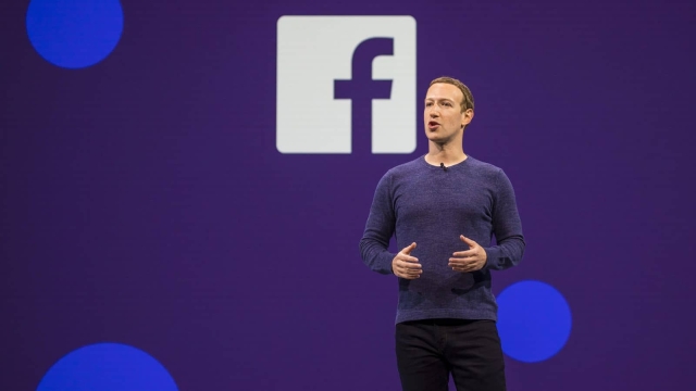 Zuckerberg niega anteponer beneficios a seguridad.