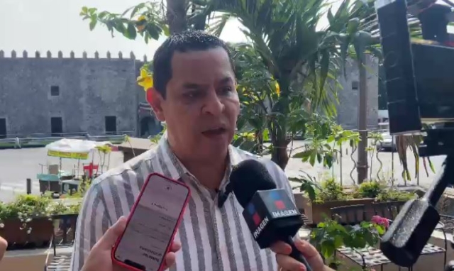 A unas horas de que se emita convocatoria de Morena, Juan Ángel Flores dijo estar listo para participar