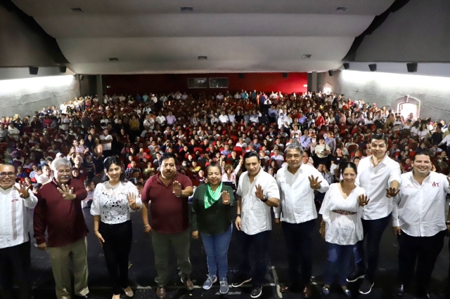 Celebra dirigente estatal de Morena conformación del Movimiento Magisterial Morenista