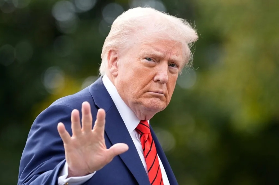 Trump anuncia aranceles del 100 % para China