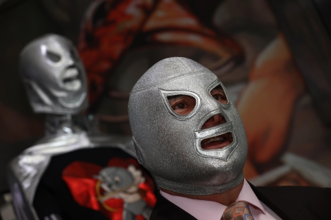 El Hijo del Santo anuncia su retiro de la lucha libre y su debut como actor de cine