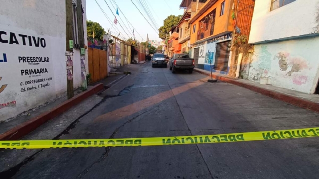 La escena del crimen quedó resguardada por los elementos policíacos. 