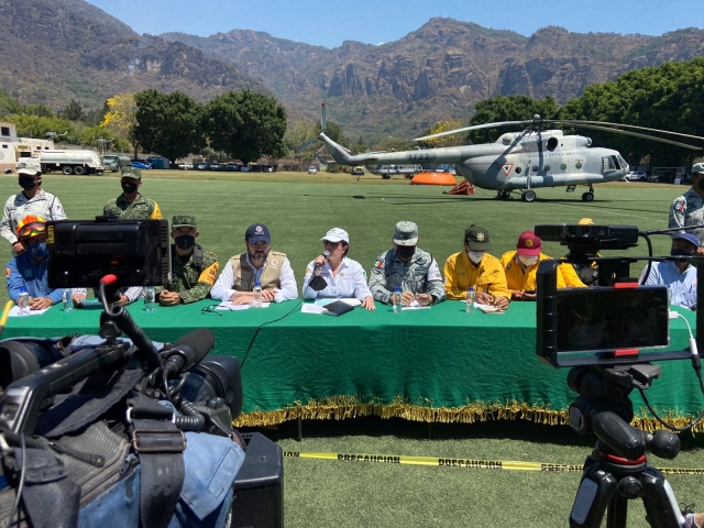 Avance del 90% de control y 70% de liquidación de incendio forestal en Tepoztlán