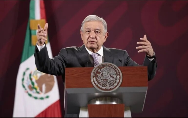 López Obrador pide a García Luna declararse testigo protegido