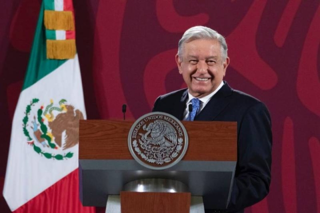 AMLO niega disculpas a Lorenzo Córdova por ‘destaparlo’: ‘Es pieza clave del conservadurismo’