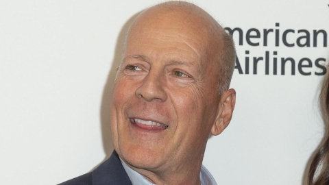 Bruce Willis desmiente rumores sobre su estado de salud con un emotivo gesto en redes
