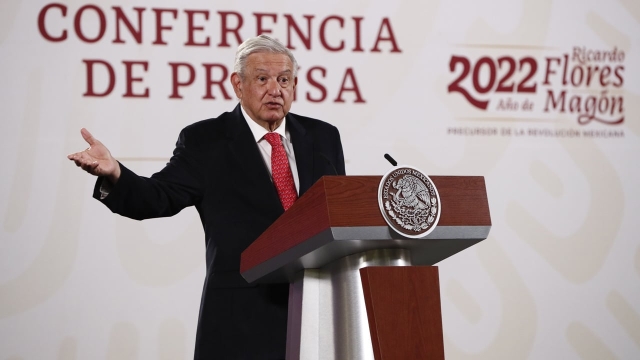 Centro Nacional de Identificación Humana ayudará mucho para buscar a desaparecidos: AMLO