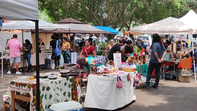 Instalan mercado verde en el campus Chamilpa de la UAEM