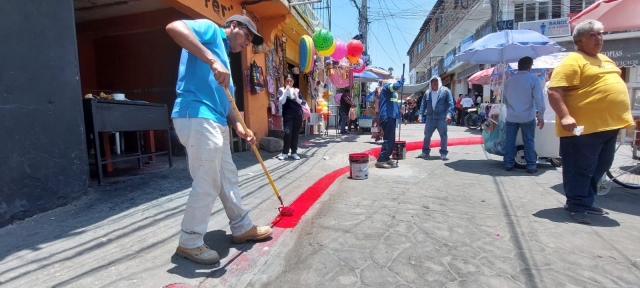 Gobierno de Jiutepec realiza trabajos de embellecimiento en calles del primer cuadro