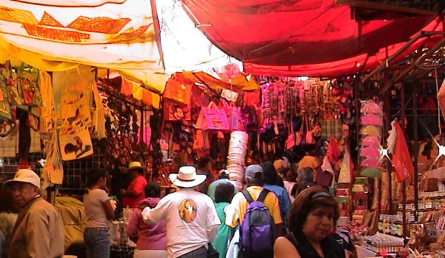 Prohíben ingreso de ambulantes a la Feria de La Loma en Mazatepec